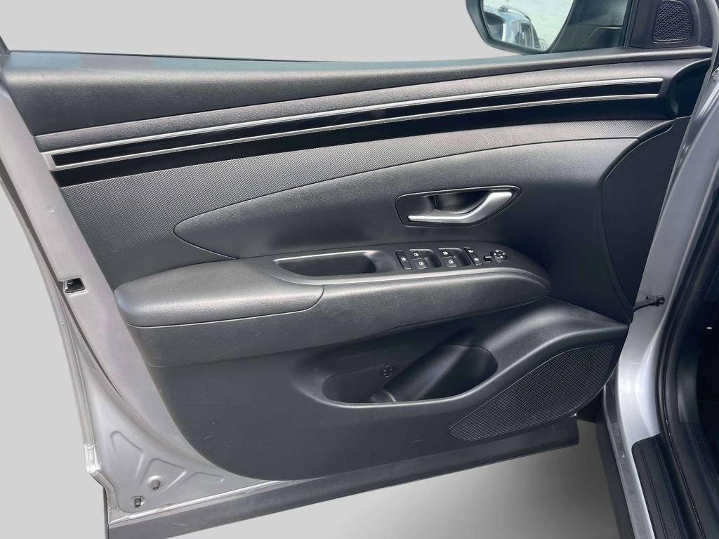 Certified Used 2024 Silver Hyundai SE image 15