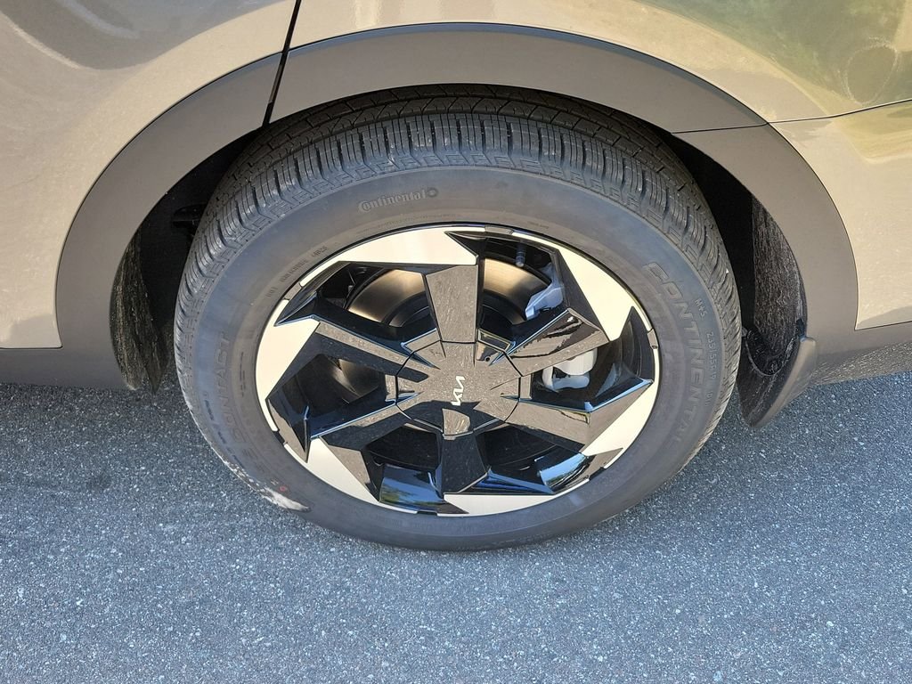 New 2026 Beige Kia EX image 43