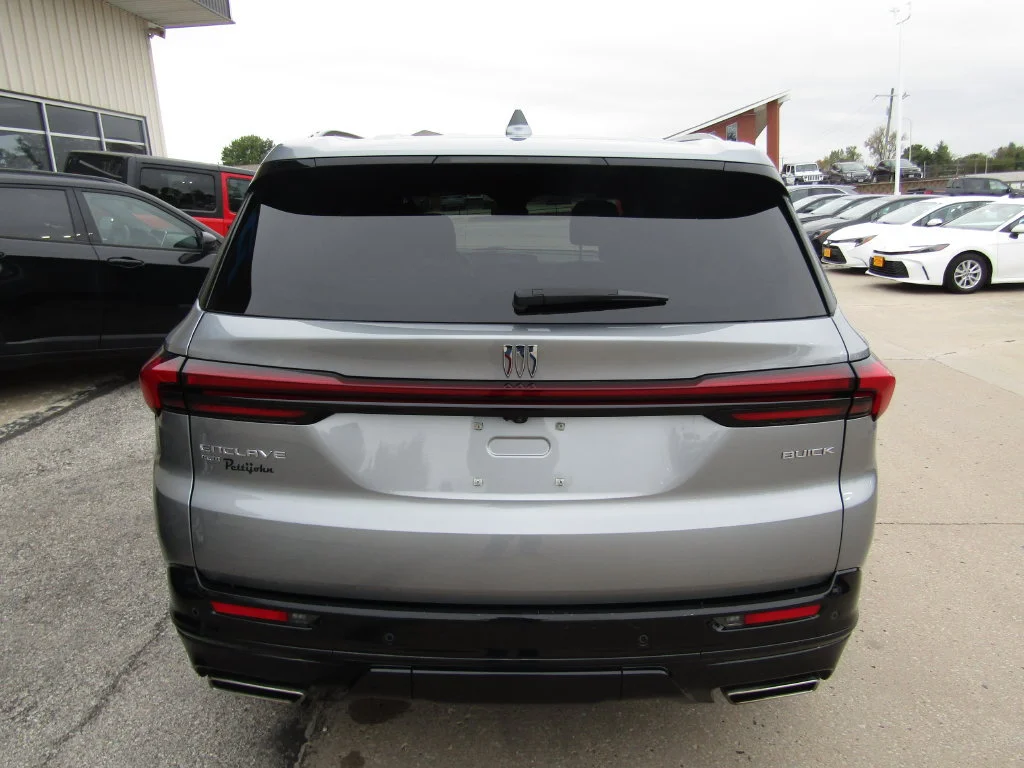 Used 2025 Moonstone Gray Metallic Buick Sport Touring image 4