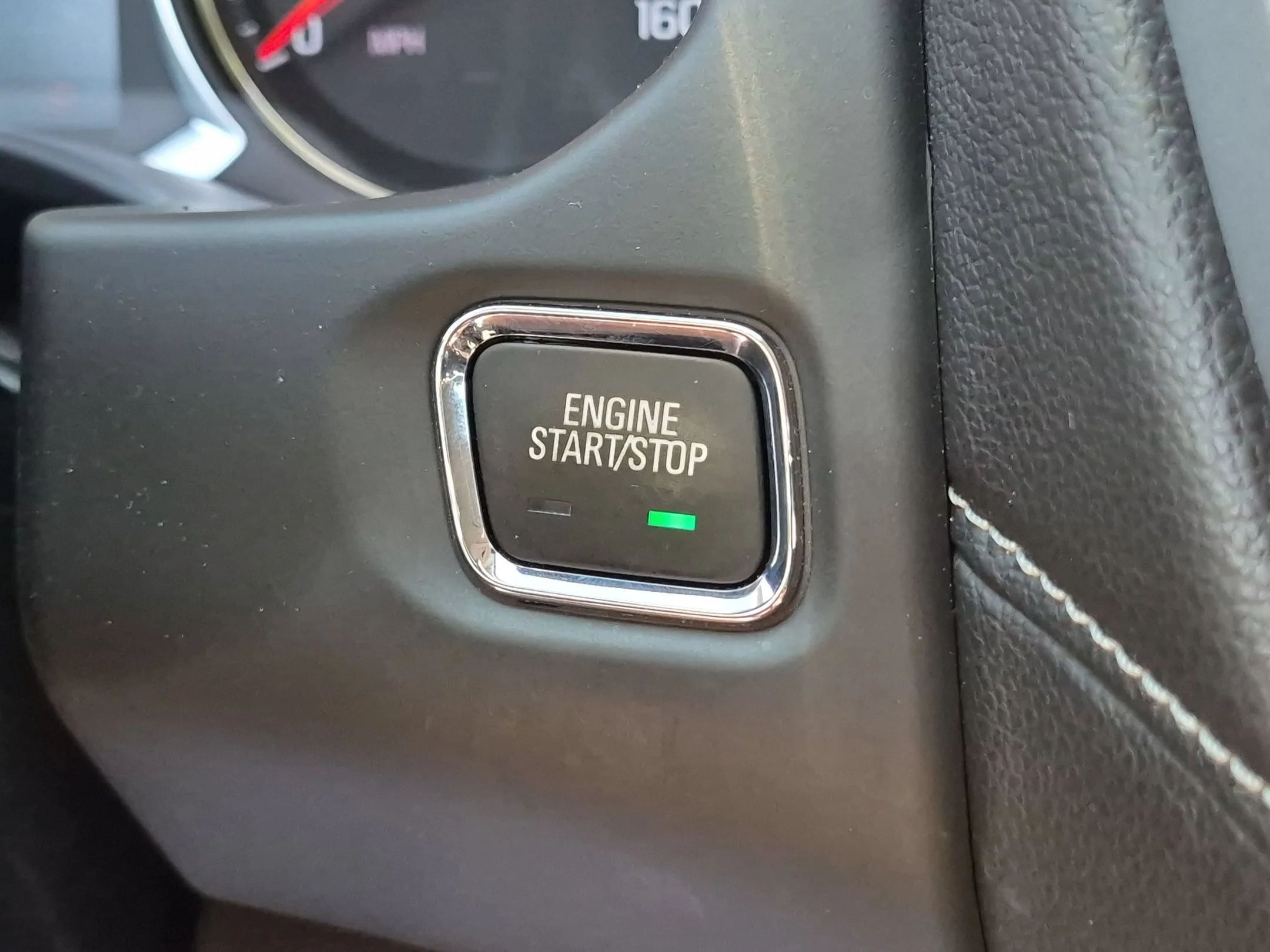 Used 2021 Cayenne Red Tintcoat GMC SLE image 14