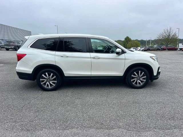 Used 2019  Honda EX-L image 2