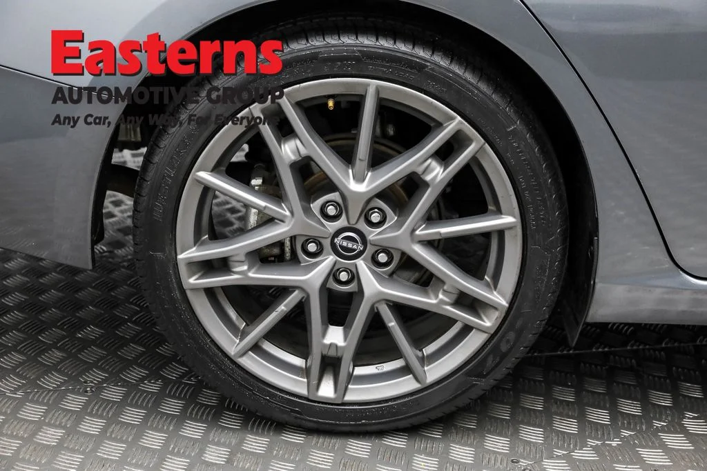 Used 2023 Gray Nissan 2.5 SL image 29
