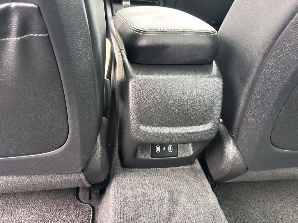 Used 2025 Black Kia GT-Line image 18
