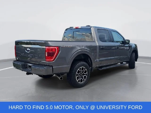 Used 2022 Gray Ford XLT image 3