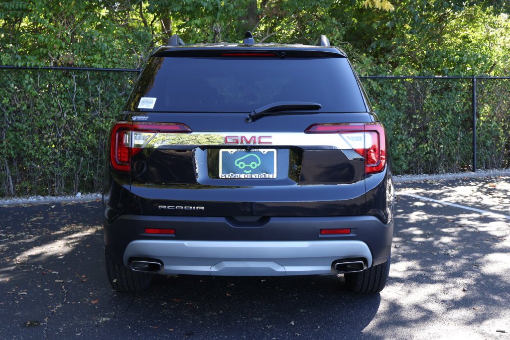 2023 GMC Acadia SLE - Photo 7