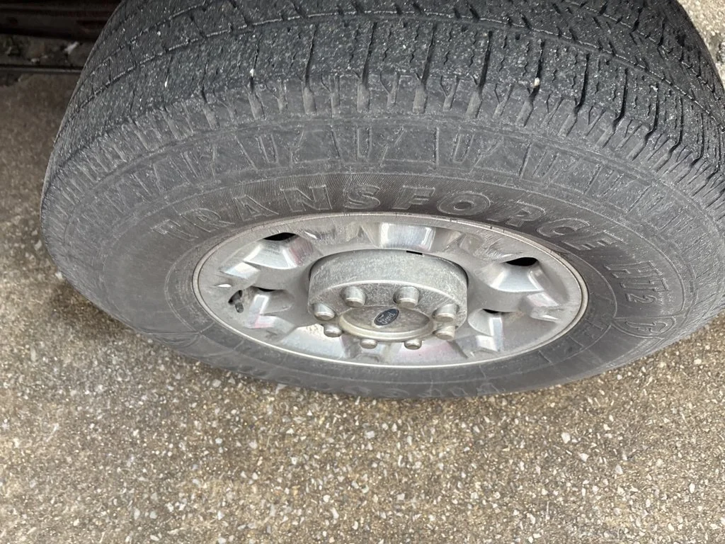 Used 2016  Ford Lariat image 9