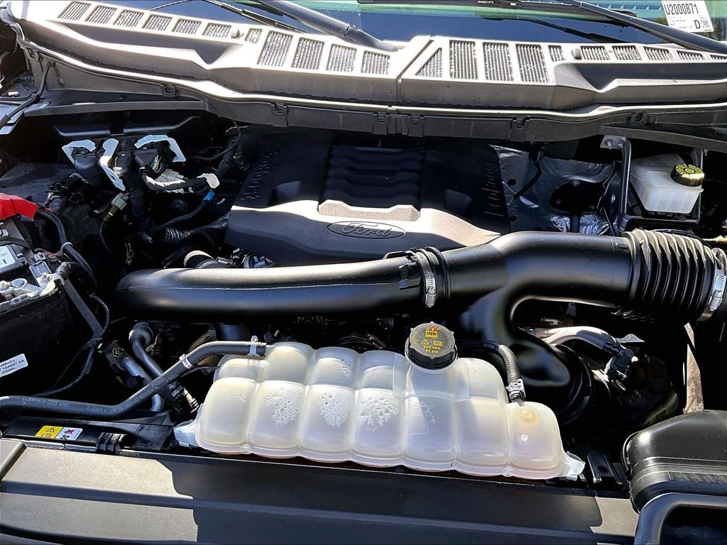 Used 2023 Black Ford Lariat image 36