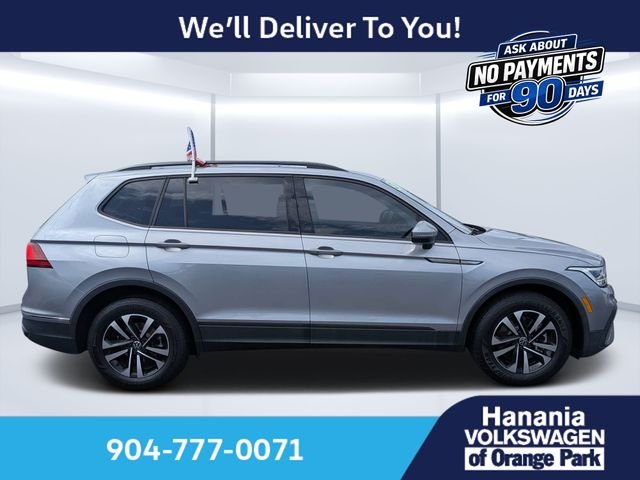 Used 2023 Silver Volkswagen 2.0T S image 2