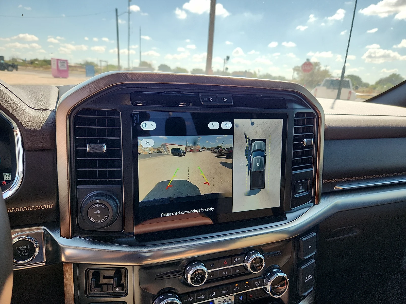 New 2026 Agate Black Metallic Ford King Ranch image 23