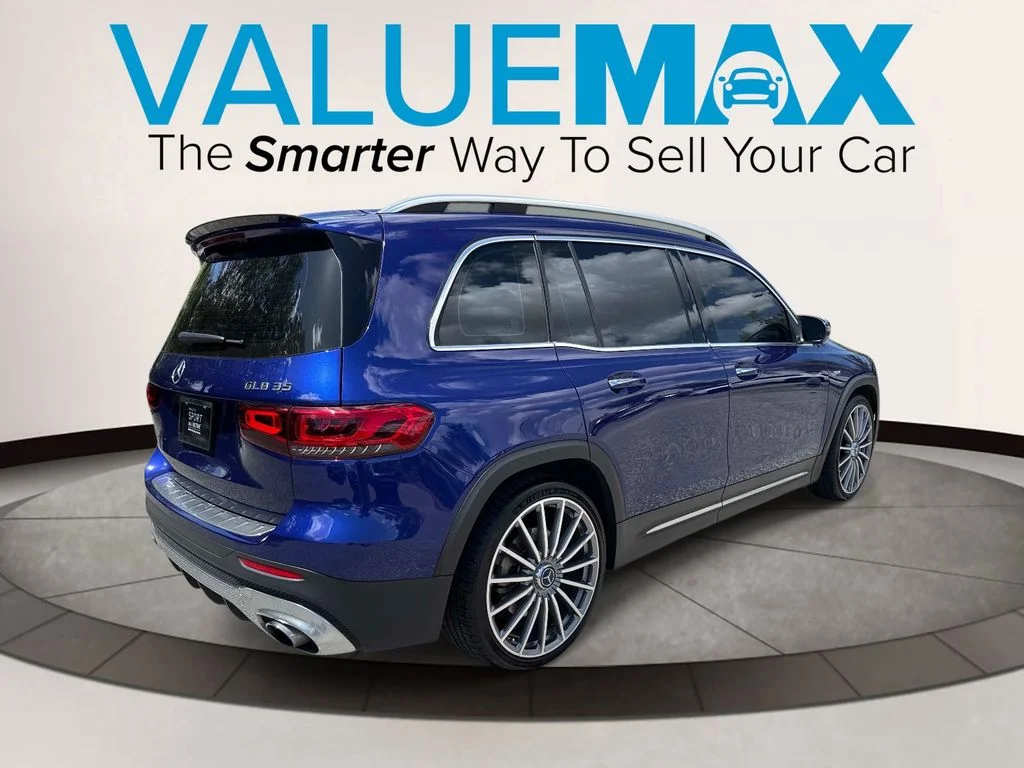 Used 2022  Mercedes-Benz GLB 35 AMG® image 3