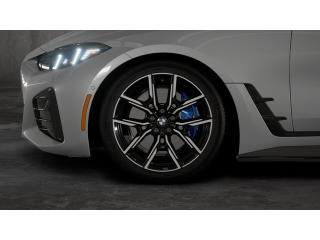 New 2026 Brooklyn Grey Metallic BMW xDrive40 image 7