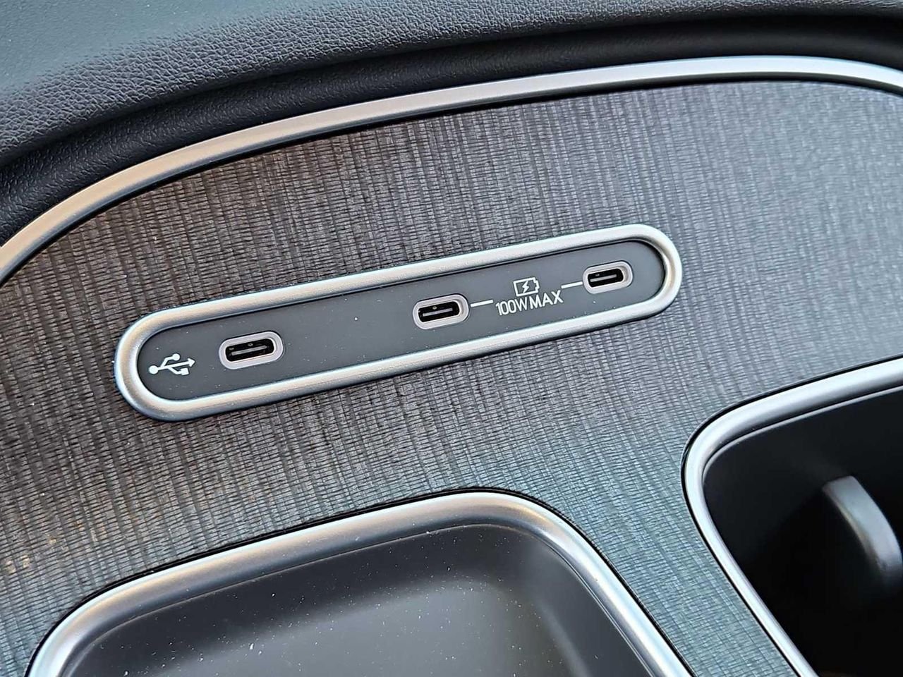 New 2026 Titan Charcoal Pearl Hyundai SEL Premium 7P image 31