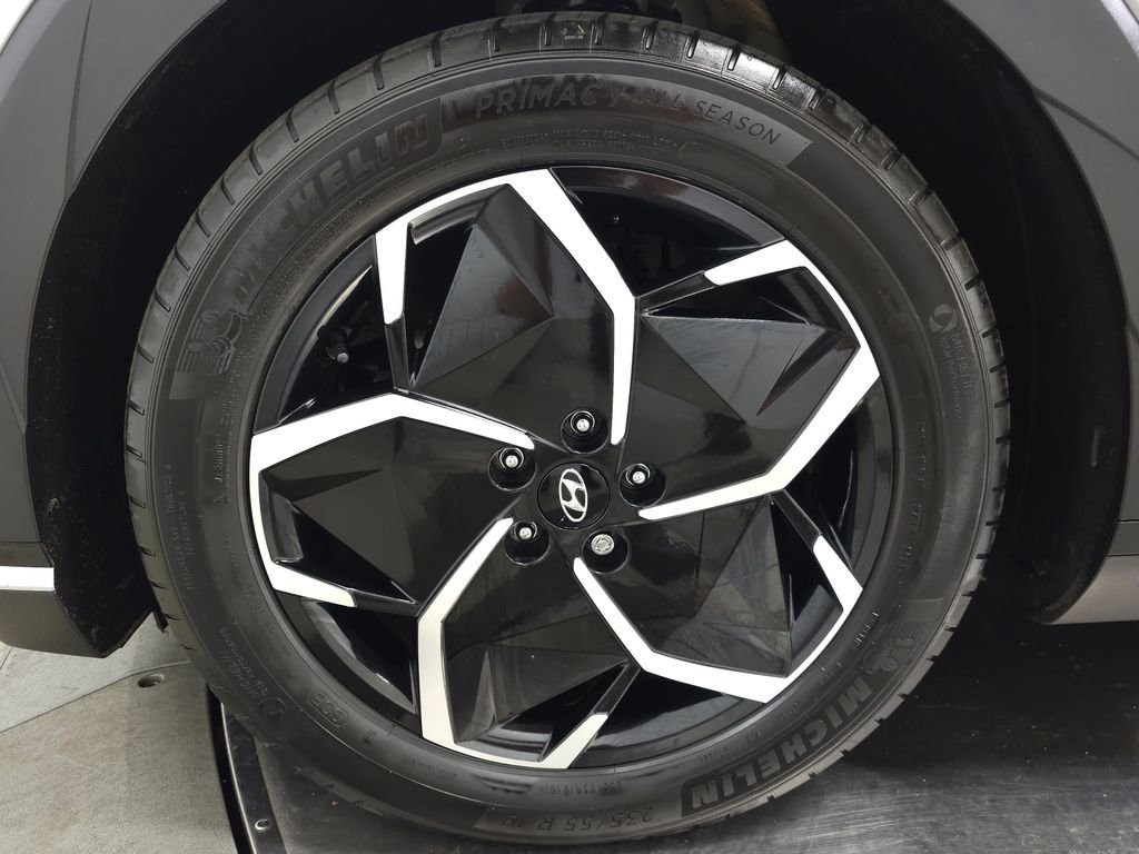 Certified Used 2023 Cyber Gray Hyundai SE image 14