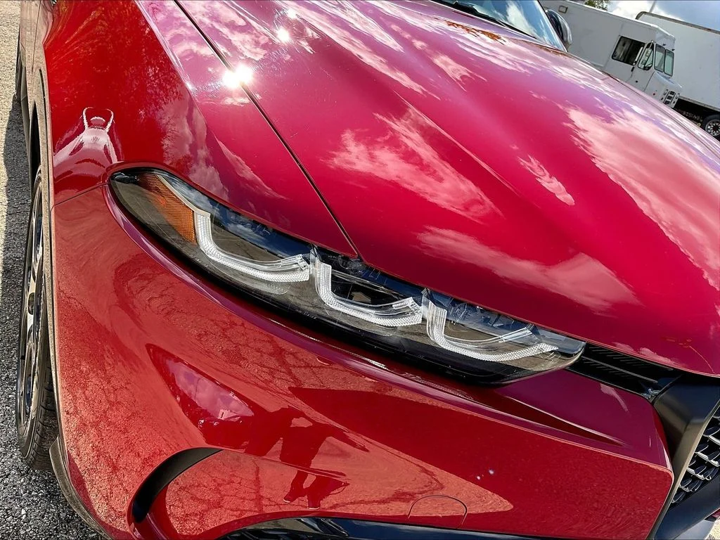 Used 2024 Alfa Rosso Alfa Romeo Veloce image 31