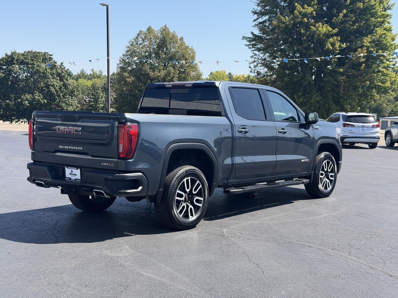 Used 2019 Dark Sky Metallic GMC AT4 image 3