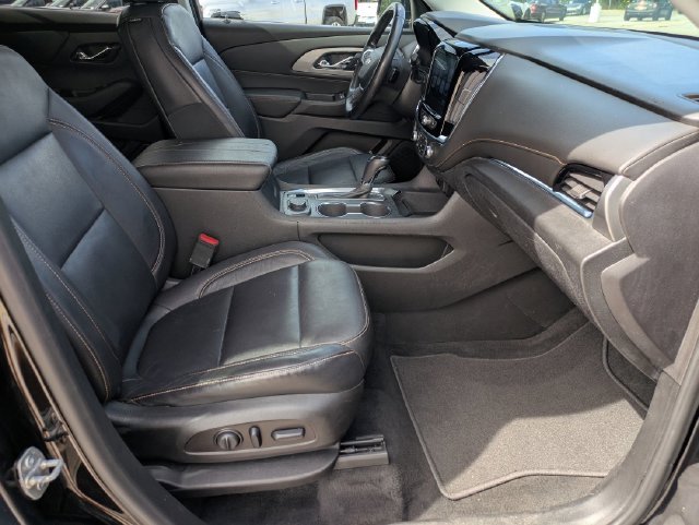 Used 2019 Black Chevrolet 3LT image 28