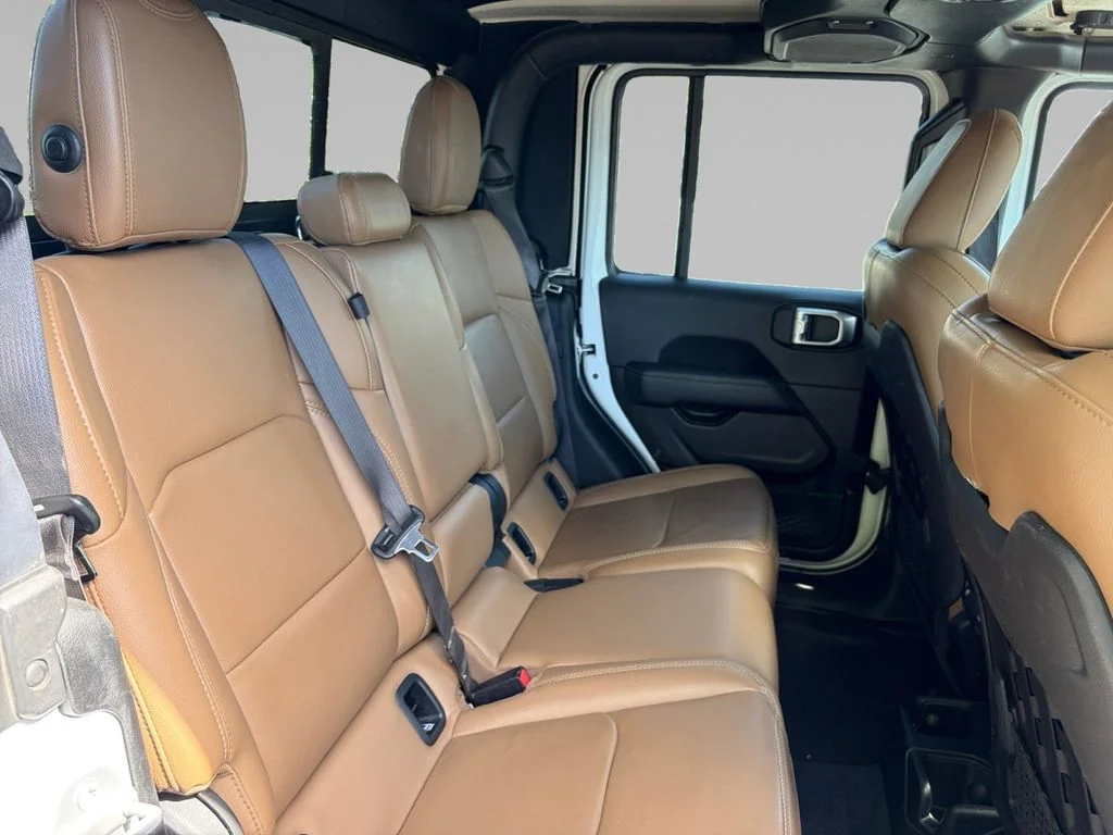 Used 2020 White Jeep Rubicon image 16