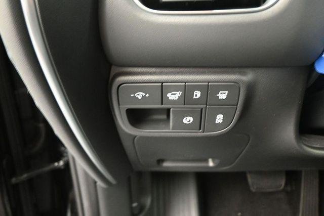New 2026 Black Hyundai SEL Premium 7P image 16