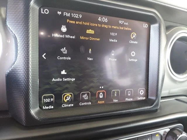 Used 2022 White Jeep Unlimited Sahara image 23
