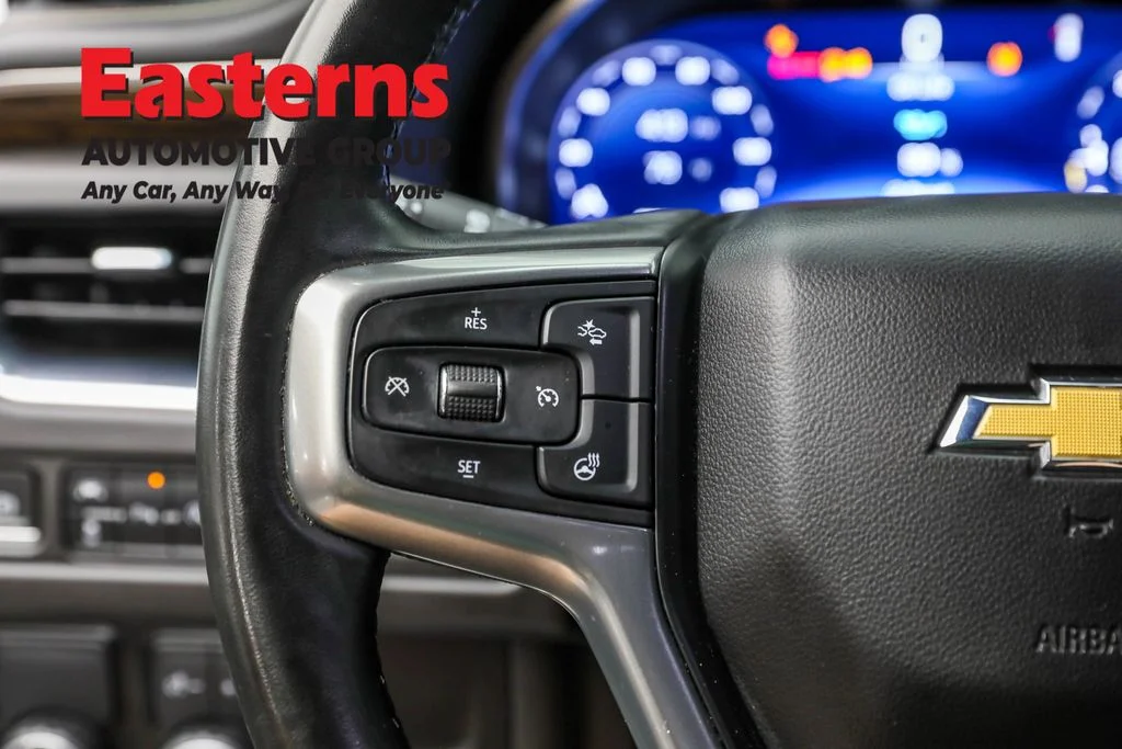 Used 2023 Green Chevrolet Premier image 15