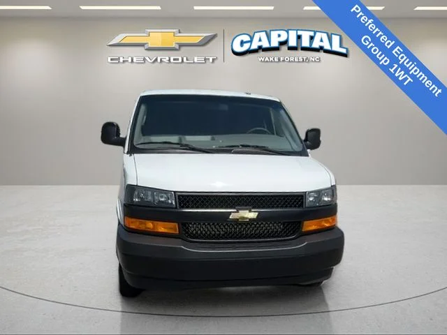 Used 2025 White Chevrolet Work Van image 10