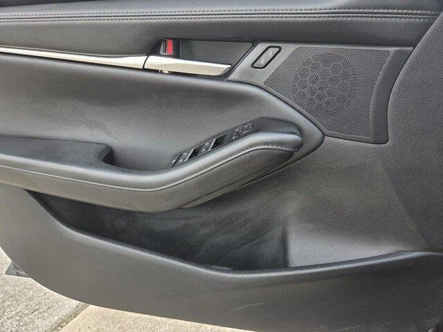 Used 2025 Jet Black Mica Mazda 2.5 S Preferred image 22