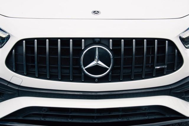 Certified Used 2022 Polar White Mercedes-Benz GLA 45 AMG® image 33