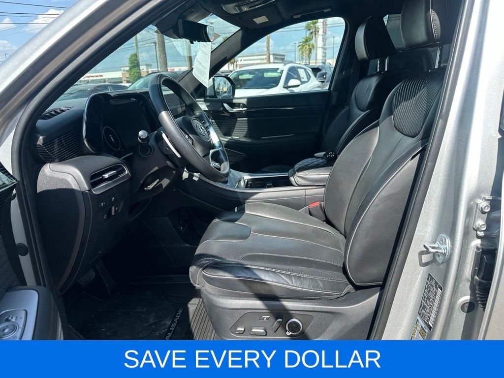 Used 2023 Silver Hyundai Calligraphy image 10