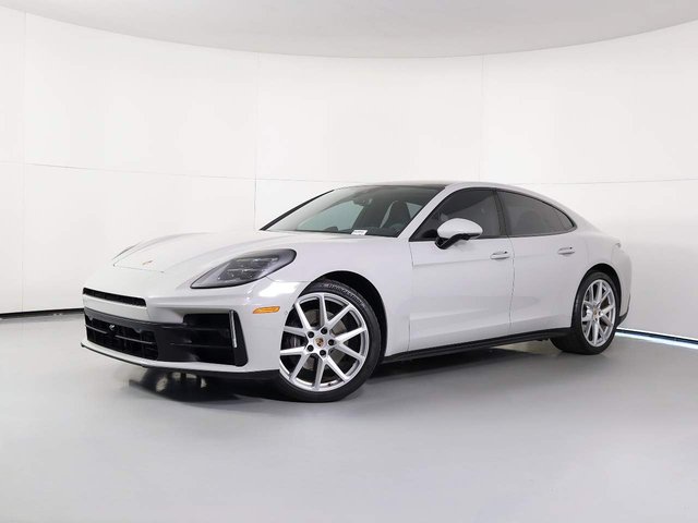 2025 Porsche Panamera 