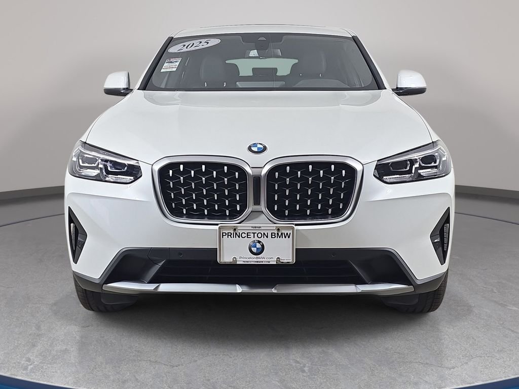 Certified Used 2025 Mineral White Metallic BMW xDrive30i image 2