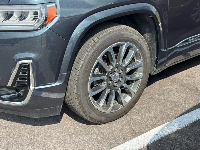 Used 2020 Dark Sky Metallic GMC Denali image 4