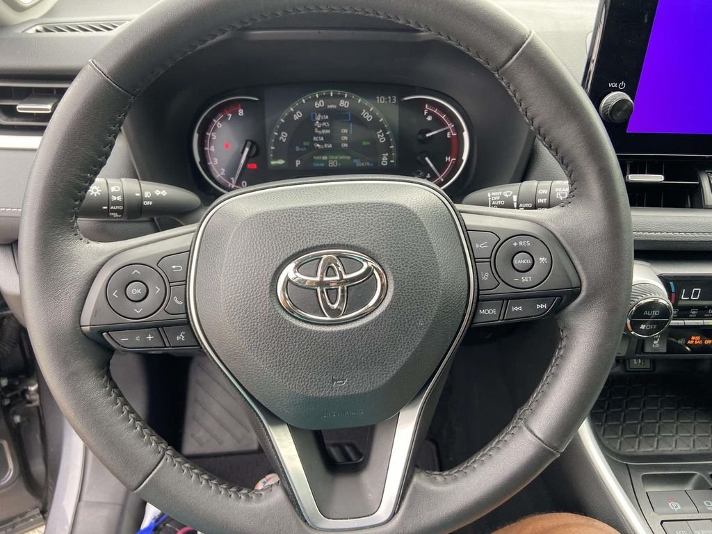 Used 2024 Gray Toyota XLE Premium image 35