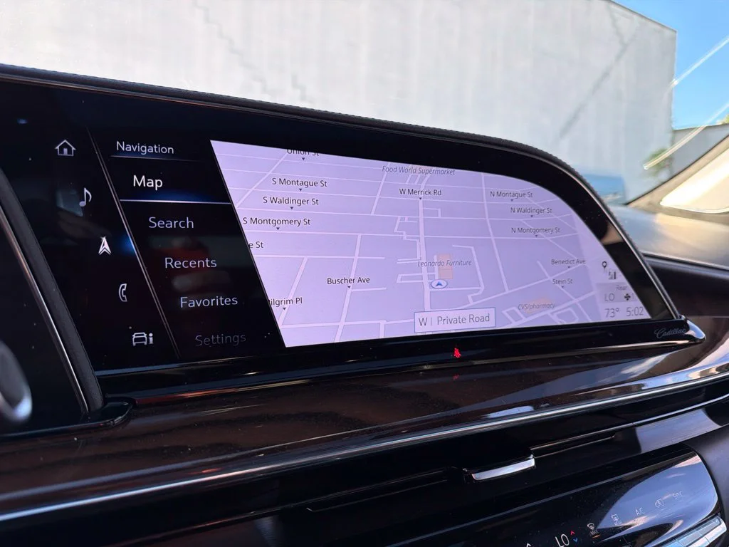 Used 2022 Black Cadillac Sport Platinum image 43