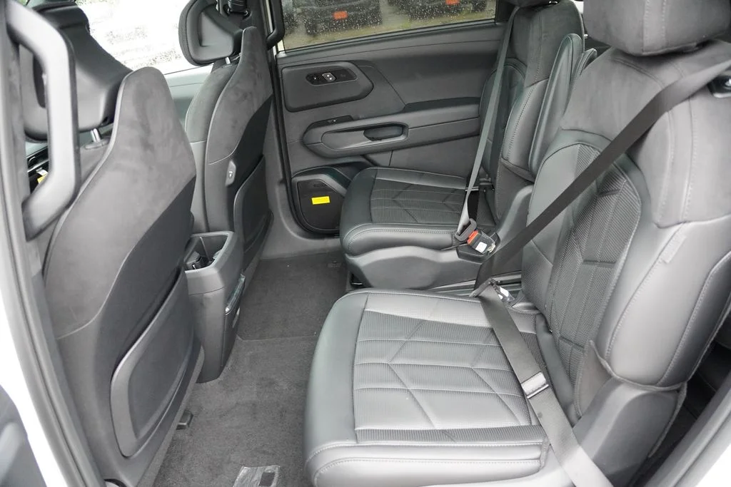 New 2027 Glacial White Pearl Kia X-Line SX Prestige image 11