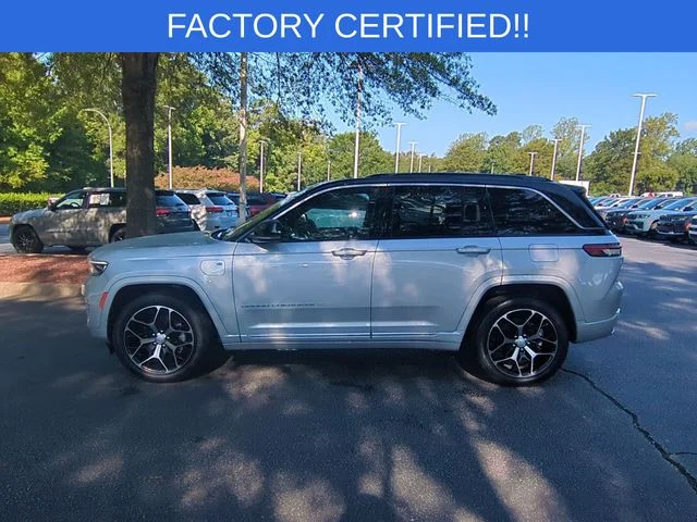 Used 2024 Silver Jeep Summit Reserve 4xe image 2