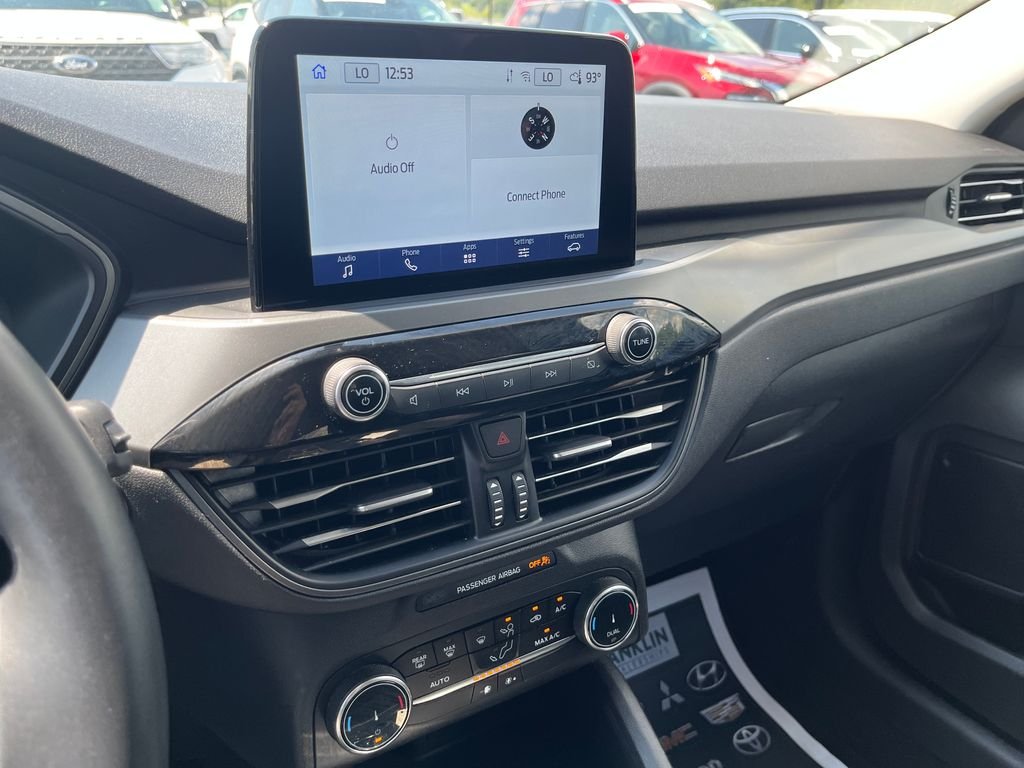 Used 2023 White Ford Active image 17