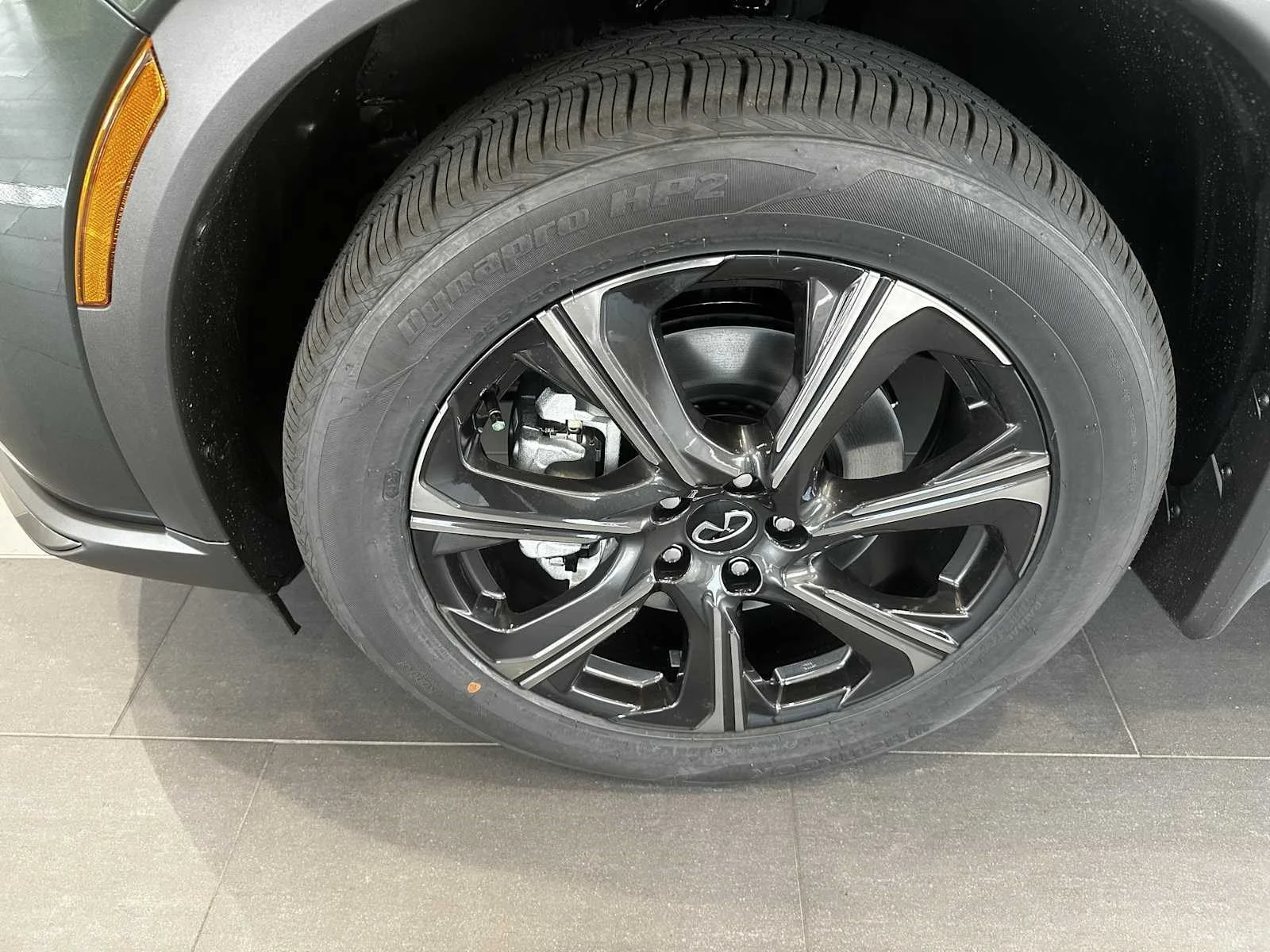 New 2027 2T DEEP EMRLD INFINITI Autograph AWD image 6