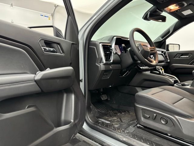 New 2026 Sterling Metallic GMC Elevation image 16