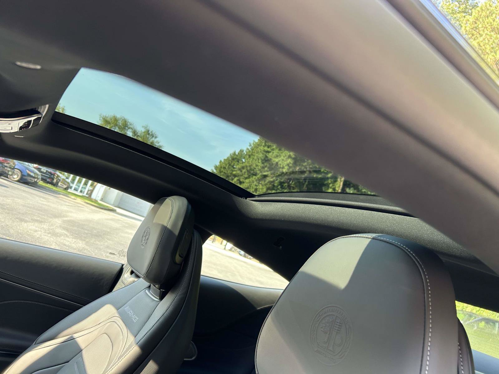 New 2027 MANUFAKTUR exclusive graphite grey magno Mercedes-Benz AMG® CLE 53 4MATIC®+ Coupe image 22