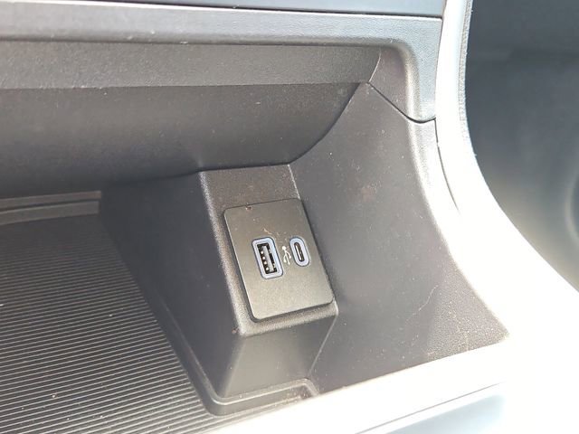 Used 2023 Carbonized Gray Ford SE image 27