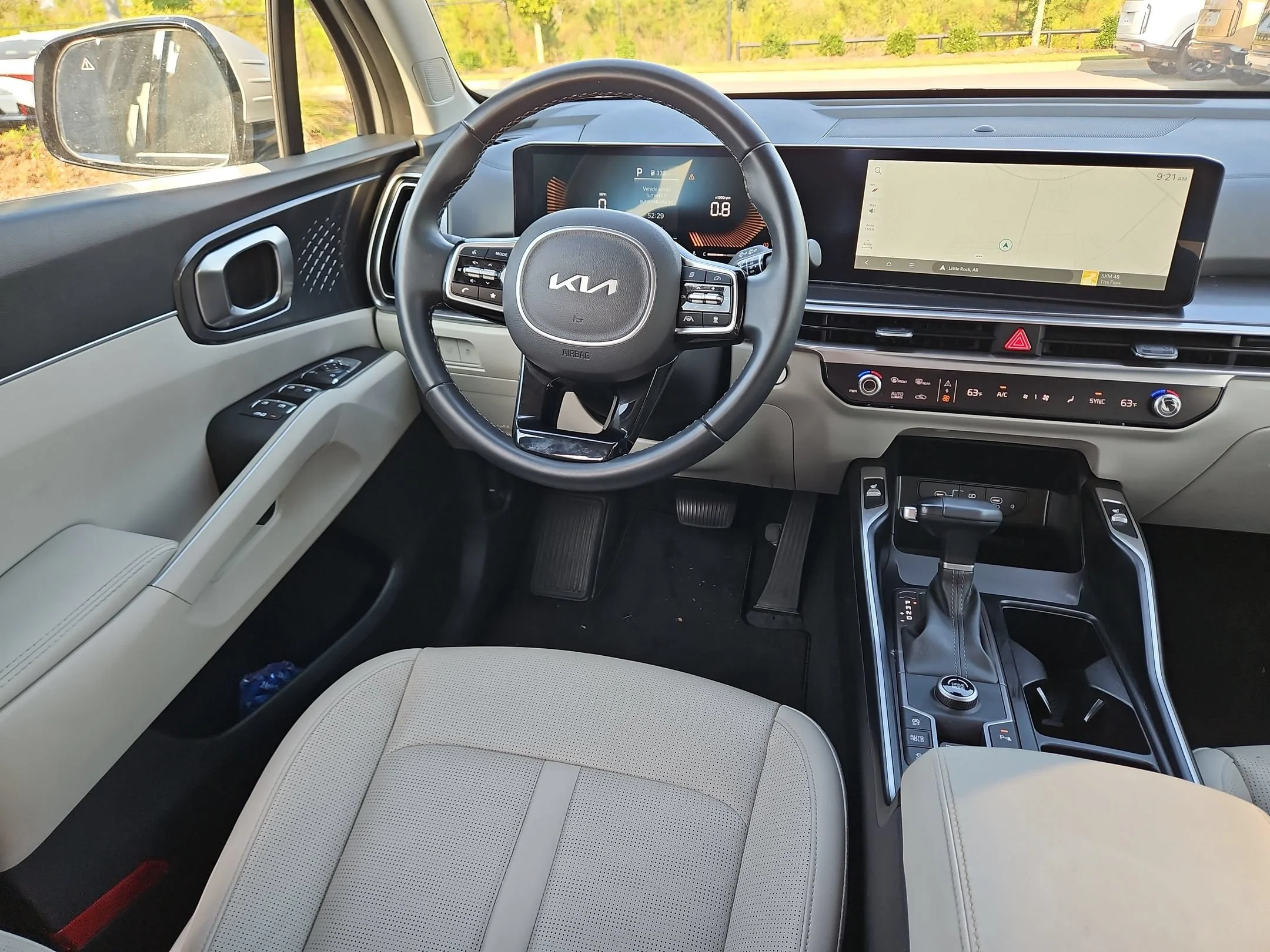 Used 2025 Wolf Gray Kia EX image 9