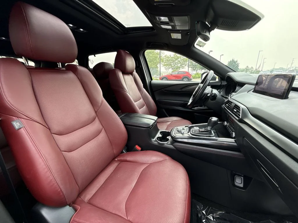 Used 2022 Gray Mazda Carbon Edition image 28