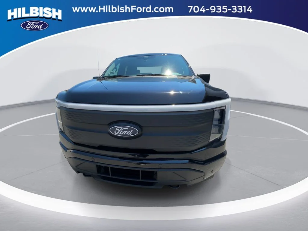 Used 2025 Black Ford Flash image 3