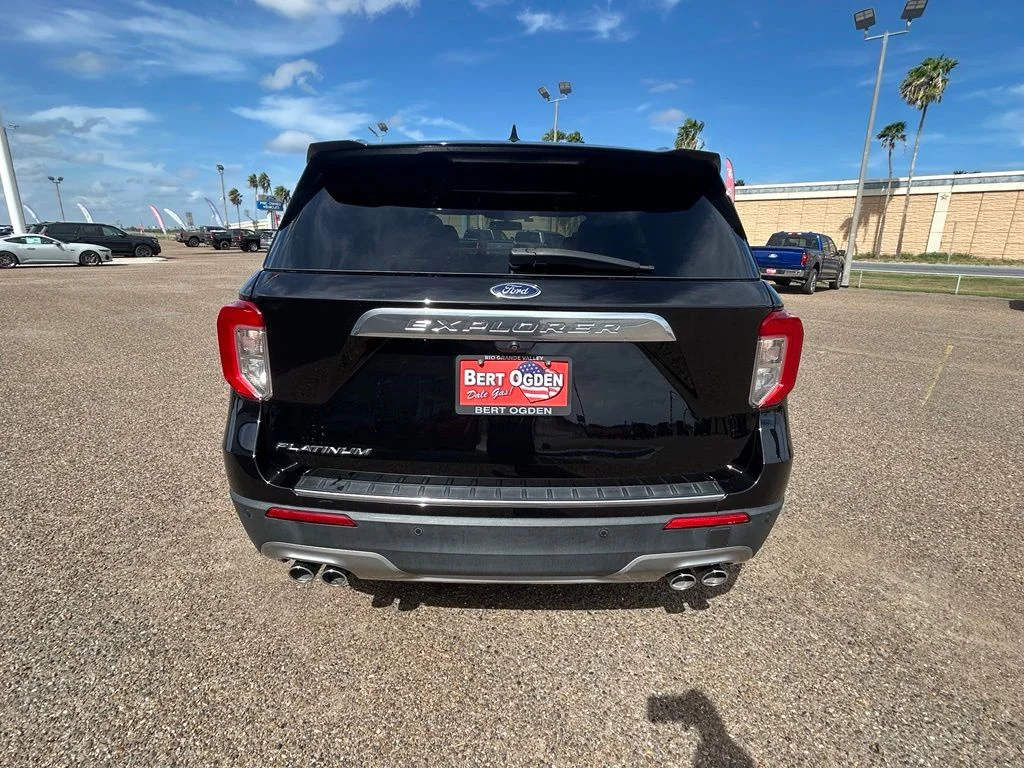 Used 2023 Black Ford Platinum image 5