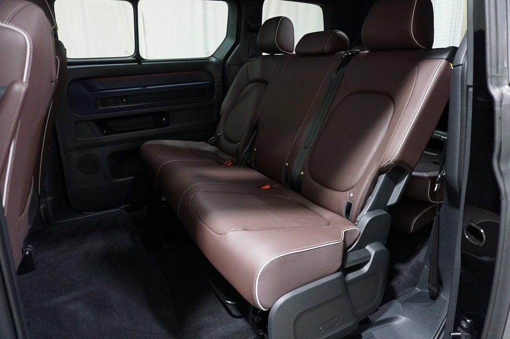 2025 Volkswagen ID. Buzz PRO S - Photo 13