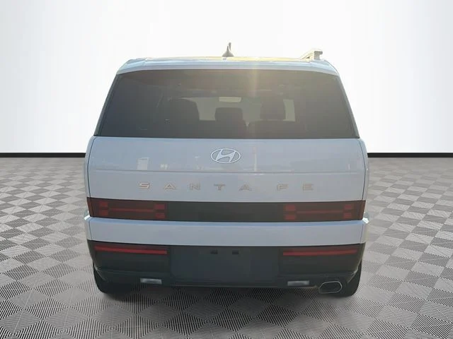 Used 2025 White Hyundai SEL image 6