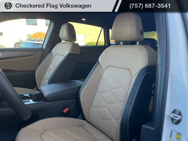 New 2026 White Volkswagen 2.0T SE image 21