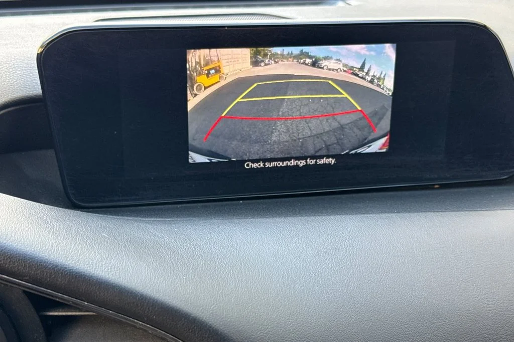 Used 2019 Crystal Blue Mazda Preferred image 19