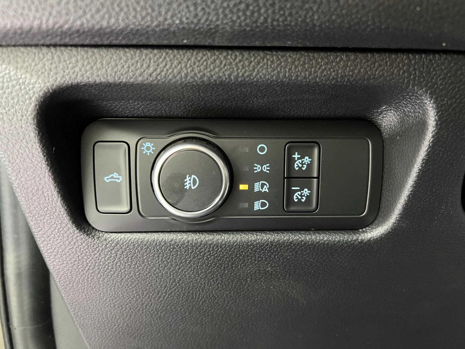 Used 2025 Gray Ford Raptor image 16