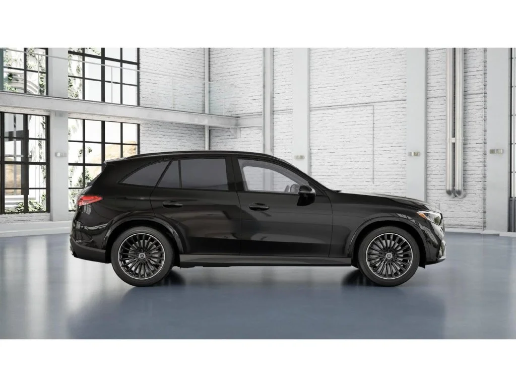 New 2027 Black Mercedes-Benz GLC 300 image 46